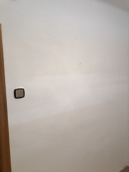 Resultado de quitar gotelé en salón moderno de Valencia